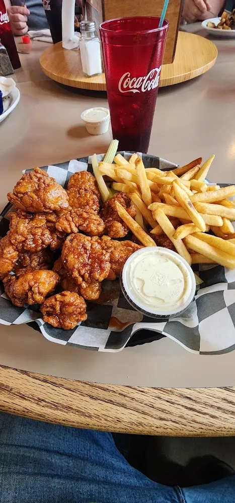 1 Pound Boneless Chicken Wings